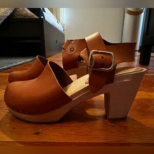 Bryr clogs- Emma closed toe high - whiskey oiled nubuck